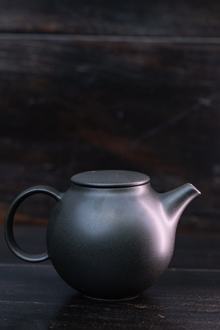 KINTO - Pebble Ceramic Teapot 500ml