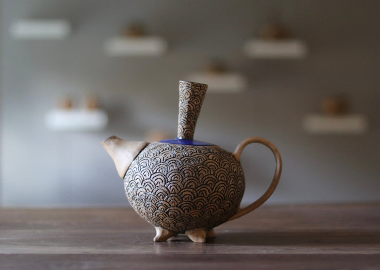 Teapot - Brown Clay + Scale Pattern